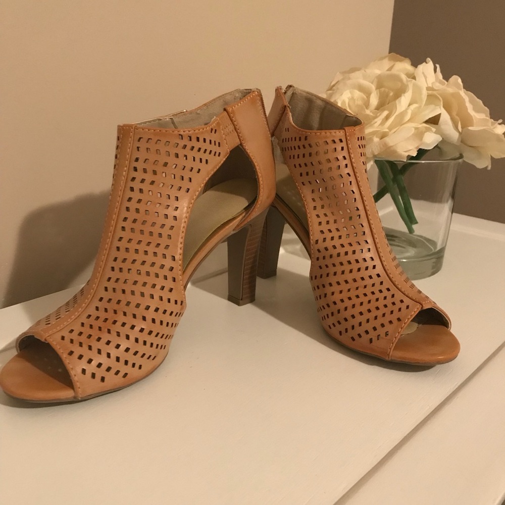 Merona Peep Toe Heels